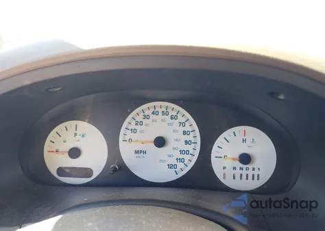 2002 Chrysler Voyager из США, поврежденный, VIN 1C4GJ25BX2B552565